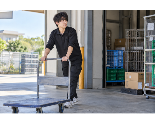 搬入作業の作業風景